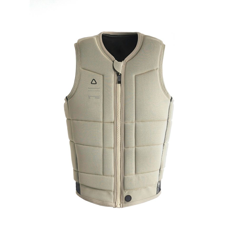 FollowのAffiliate（ベージュ）インパクトベストの正面