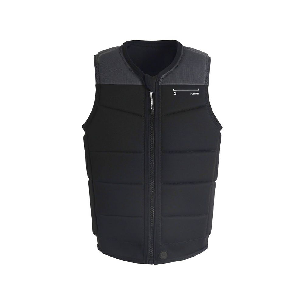 FollowのSection（黒）インパクトベストの正面