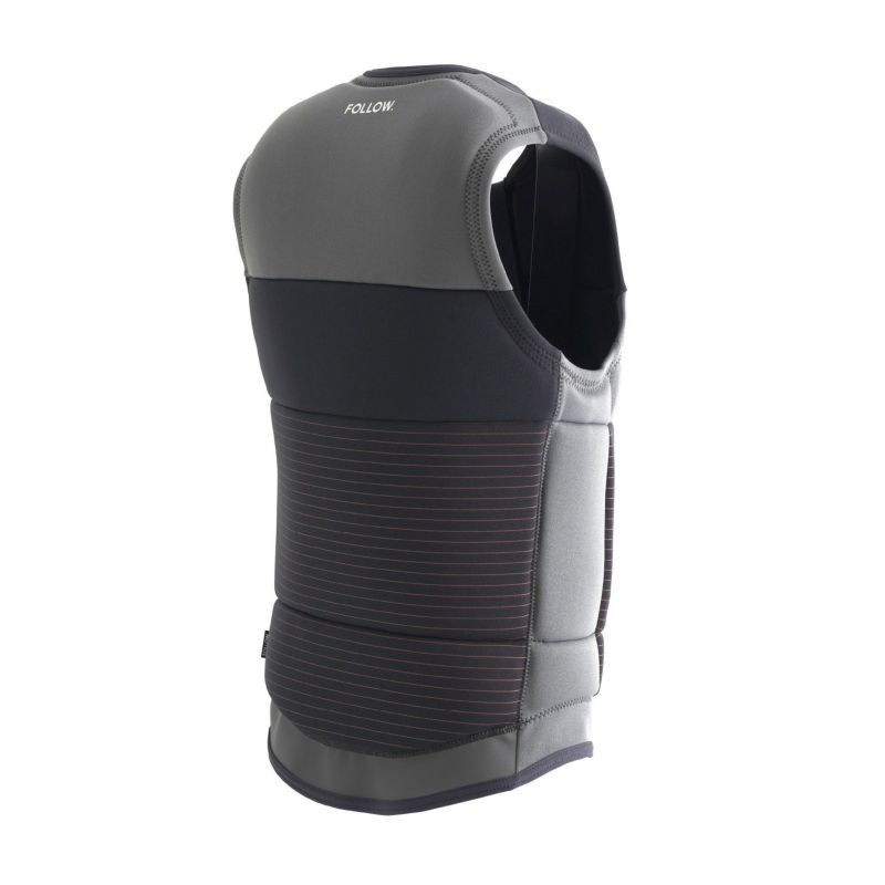 FollowのBlueprint（黒とグレー）インパクトベストの斜め後ろ