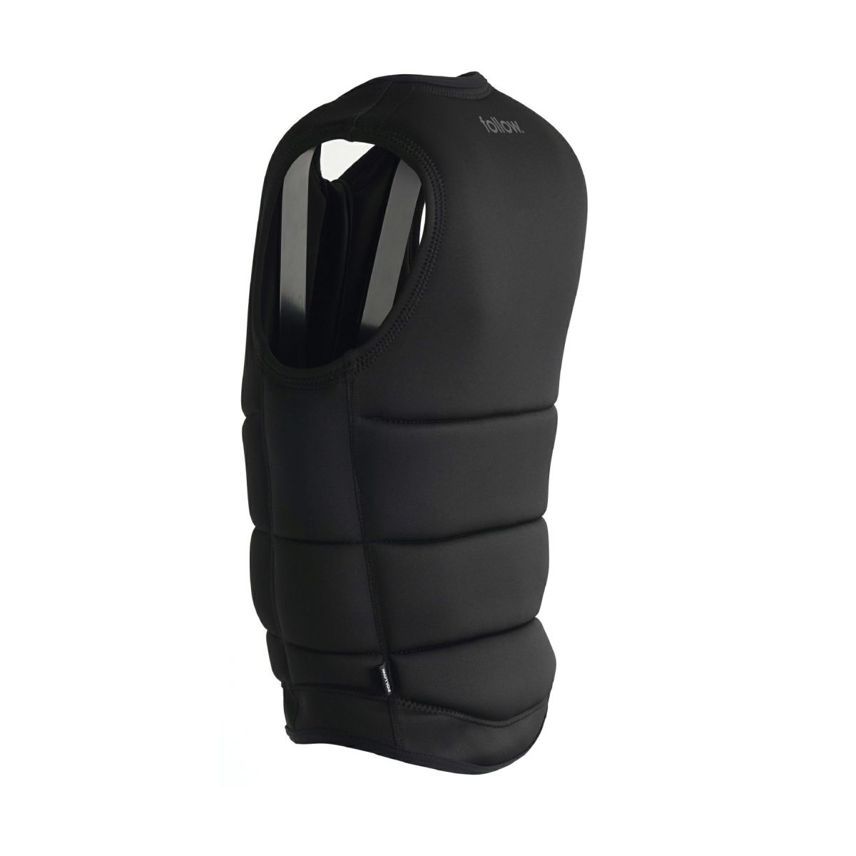 FollowのCorp（黒）インパクトベストの斜め後ろ