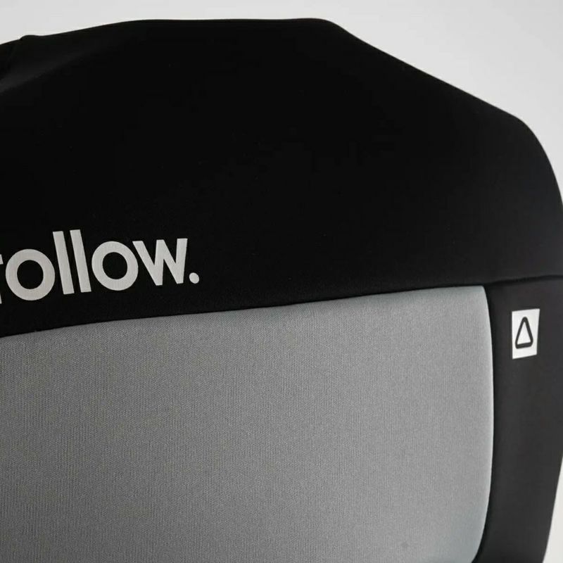 FollowのCure2 CGA Ladies（黒と黄色）初心者女性用ライフジャケットの背面ロゴ