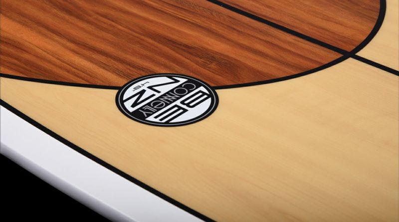 CONNELLYのウェイクサーフボード　BENZのノーズ部分（裏）