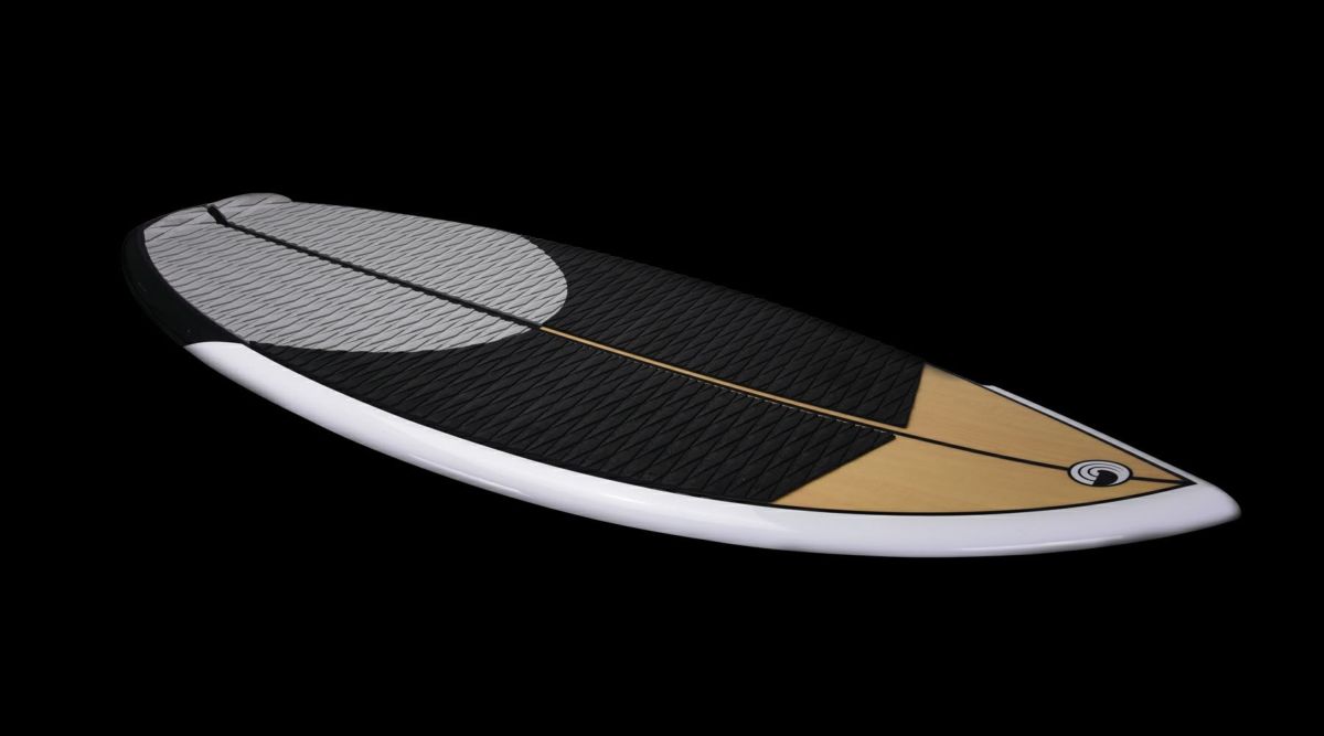 CONNELLYのウェイクサーフボード　BENZの表