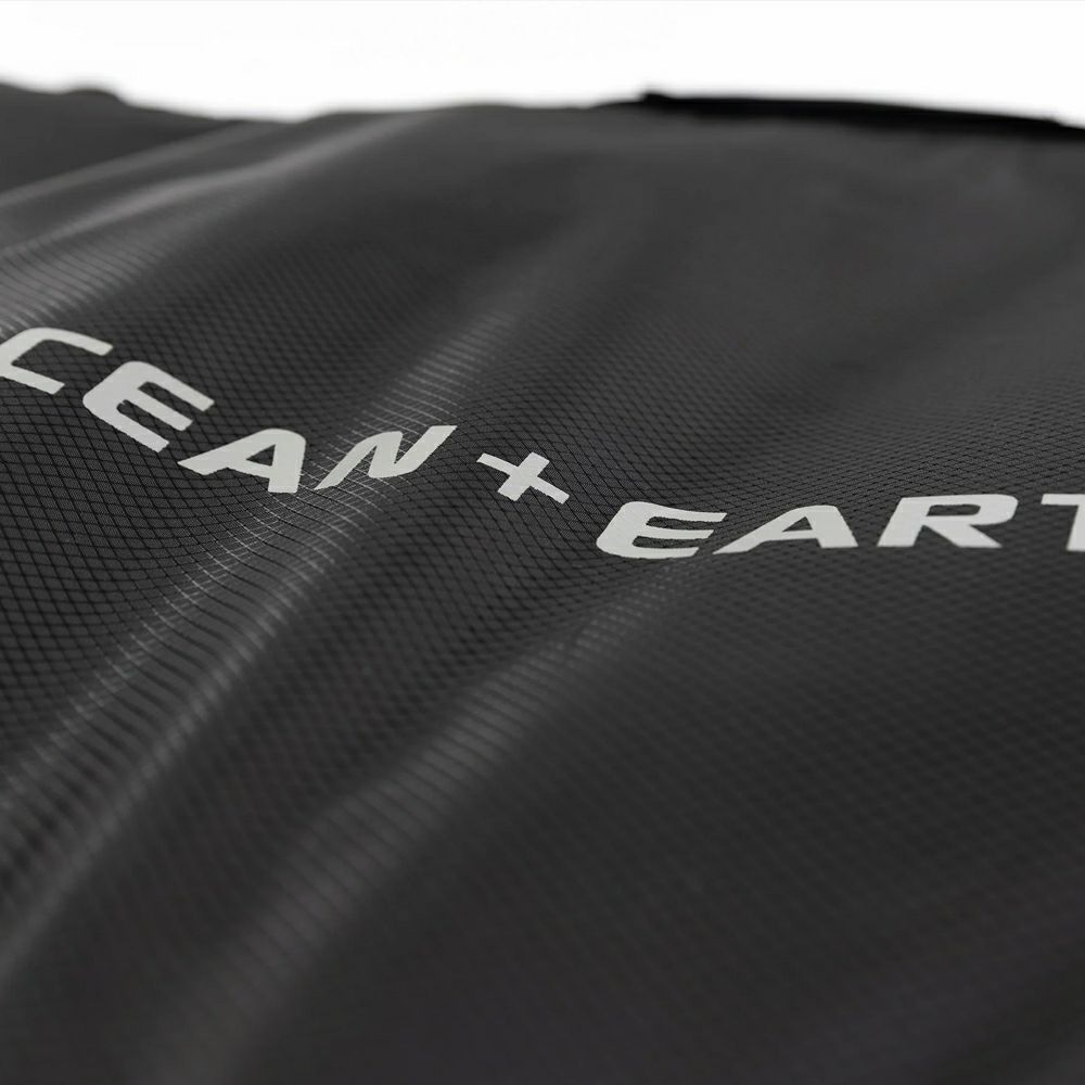 OCEAN&EARTHのボードバッグ　 COR_X FISH DAY COVER 5.4ftのロゴ
